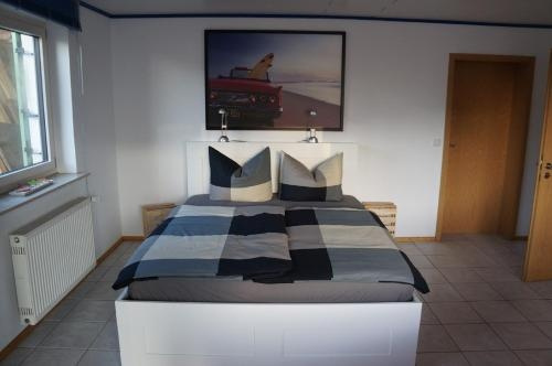 Ferienwohnung Henneberg, 迈因贝格 — 照片 1
