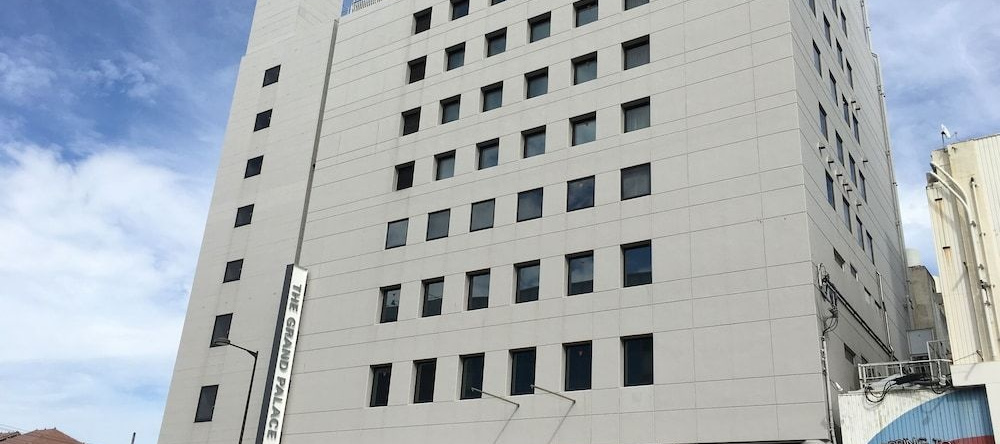 The Grand Palace, Tokushima — photo 1