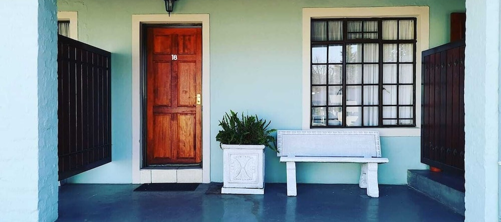 Heidelberg Kloof Lodge, Brakpan — photo 1