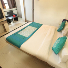 Oyo 1983 Hotel Sai Kripa Imperial, Даман — фото 3