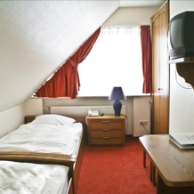 Hotel Zur Brücke, Харзевинкель — фото 4