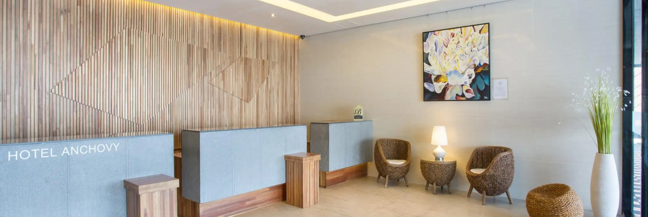 Tongyeong Anchovy tourist Hotel, Tongyeong — photo 1