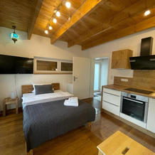 Ferienwohnung im Stadtzentrum von Bernau - Komfortable Wohnung mit 2 Zimmern, Bad, Spülmaschine, Waschmaschine, komplette Küche, WLAN, Terrasse, ruhige Lage, 柏林附近贝尔瑙 — 照片 2