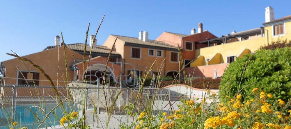 Residenza Borgo Punta Villa, Ла-Маддалена — фото 1