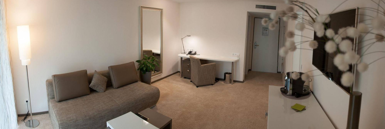 TAOme Feng Shui Stadthotel Breisgau, 埃门丁根 — 照片 1