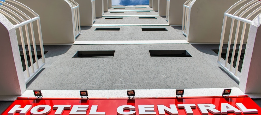 Hotel Central De Lins, 林斯 — 照片 1