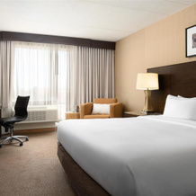 DoubleTree by Hilton Hotel Boston Bayside, Boston — photo 3