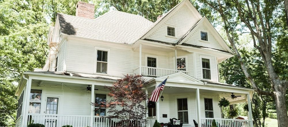 Oak Hill On Love Lane, Уэйнсвилл — фото 1