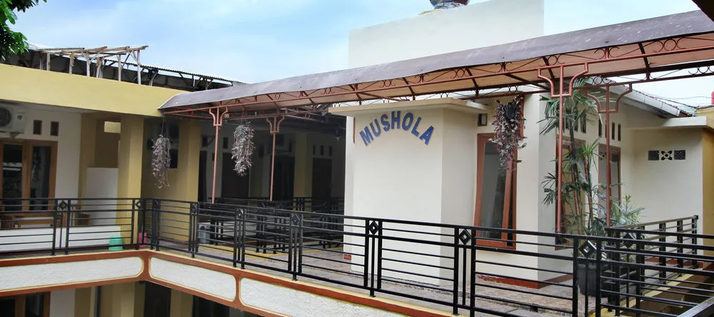 Bydiel Hotel, Cianjur — photo 1