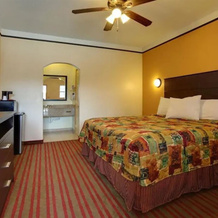 Guest Inn San Benito Harlingen, Сан-Бенито — фото 2