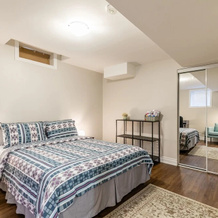Marvelous Mississauga Family Basement, Миссиссауга — фото 4