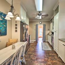 Walk to Midwestern State: Wichita Falls Cottage!, 威奇托福尔斯 — 照片 3