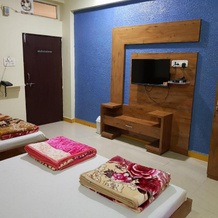 Shri Radhe Krishna Hotel, Омкарешвар — фото 4