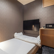 Asahi Sauna Capsule Inn Hirosaki, Хиросаки — фото 4