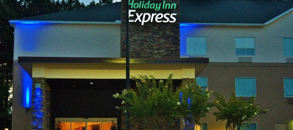 Holiday Inn Express Defuniak Springs, ДеФуниак-Спрингс — фото 1
