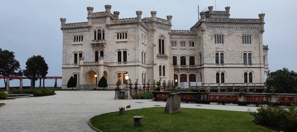 Casino & Hotel Admiral Skofije, Копер — фото 1
