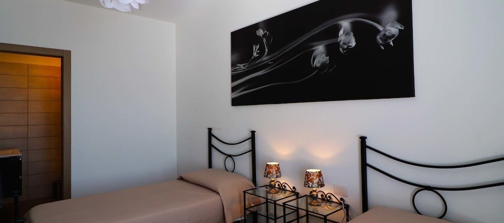 Residenza Sorriso, Маджента — фото 1