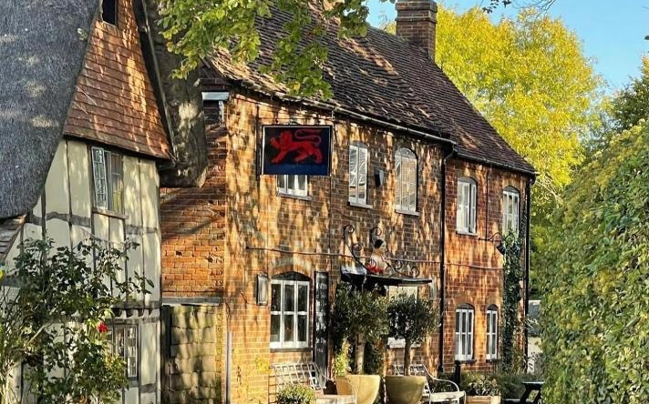 The Red Lion Pub & Kitchen, Блюбери — фото 1