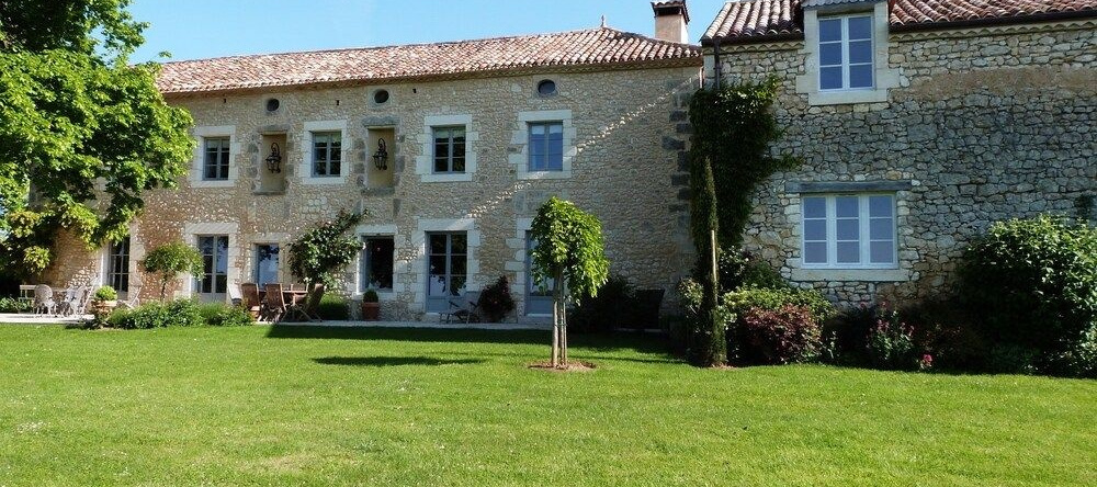Le Manoir de Beauregard - B&B, 克莱蒙德博尔加德 — 照片 1