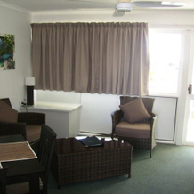 Reef Adventureland Motel, 坦纳姆金沙 — 照片 4