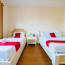 RedDoorz Premium @ Korea Town Angeles City, Angeles — photo 5