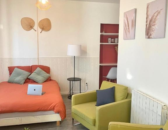 Studio Cosy En Plein Centre, Корбей-Эссон — фото 1