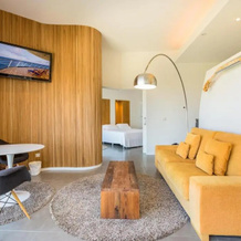 Leiro Suites At Higueron Hotel, Фуэнхирола — фото 2