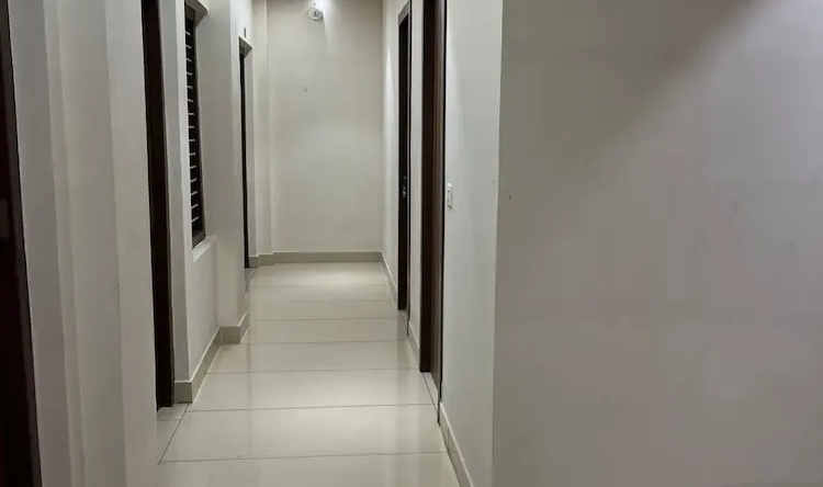 Hotel Prakash Block-1, 萨哈兰普尔 — 照片 1