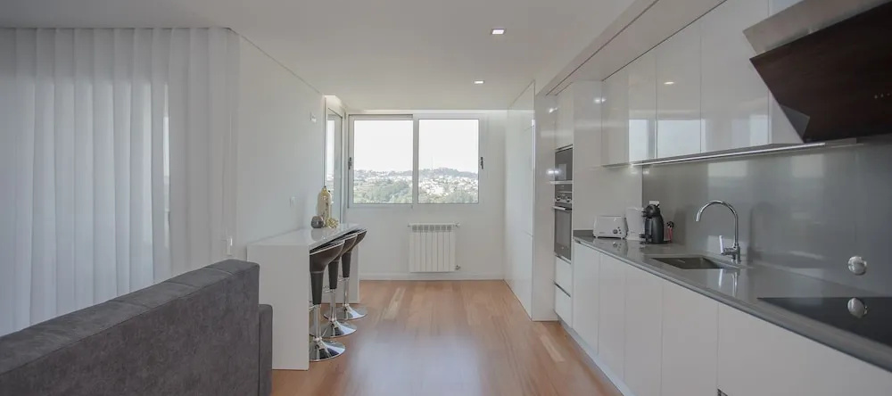 Liiiving -Luxury River View Apartment VI, 贡多马尔 — 照片 1