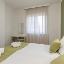 Awesome apartment in Kostrena Sveta Lucij w/ Outdoor swimming pool, Jacuzzi and 3 Bedrooms, 里耶卡 — 照片 3