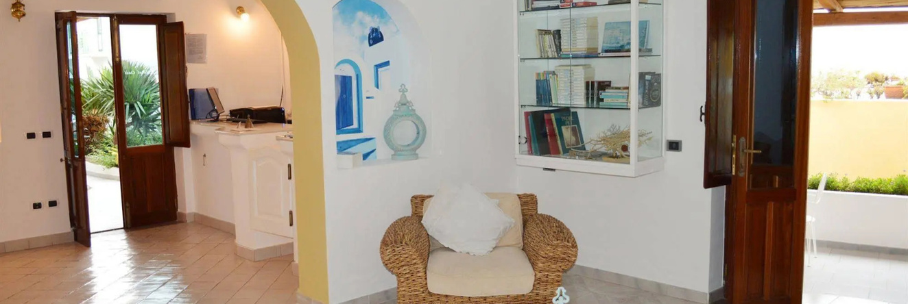 Hotel Oasi, Panarea — photo 1