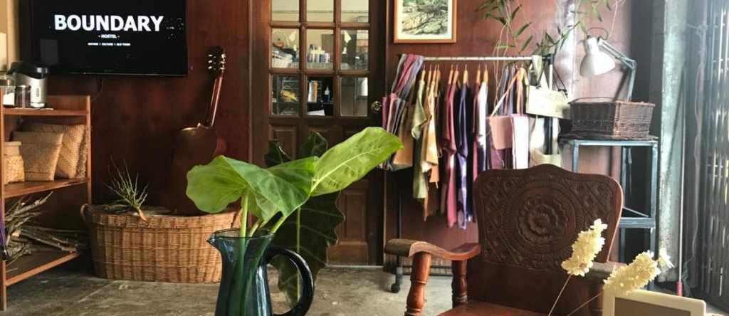 Boundary Hostel Cafe, 素叻他尼 — 照片 1