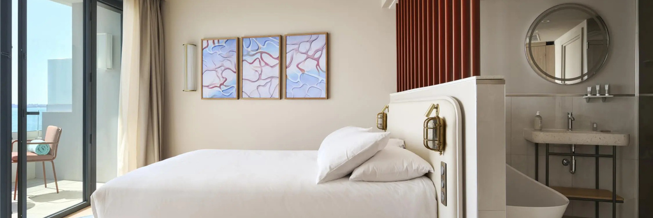 Marina Bay Riviera Hotel, Curio Collection by Hilton, 卢贝新城 — 照片 1