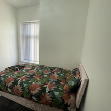 Great House 10Mins To Manchester City Centre, Клейтон — фото 3