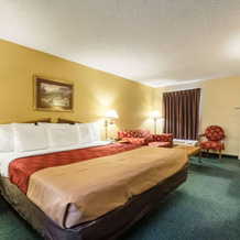 Quality Inn, Фейетвилл — фото 2