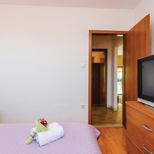 Two-Bedroom Apartment Gruda with an Outdoor Swimming Pool 08, 科纳维尔 — 照片 4