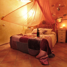 Romantic House for 2 People With Jacuzzi, Laroya — photo 3