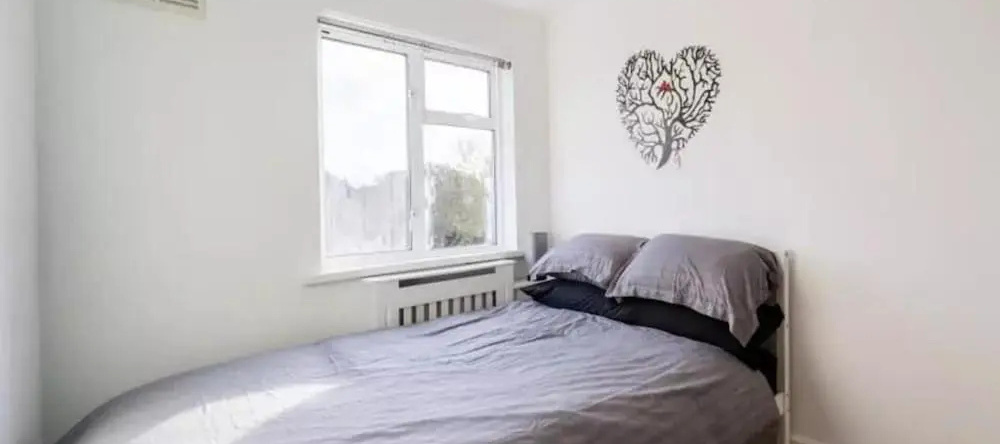 2br-sleeps6-parking-garden-nearlondon, 泰晤士河畔森伯里 — 照片 1