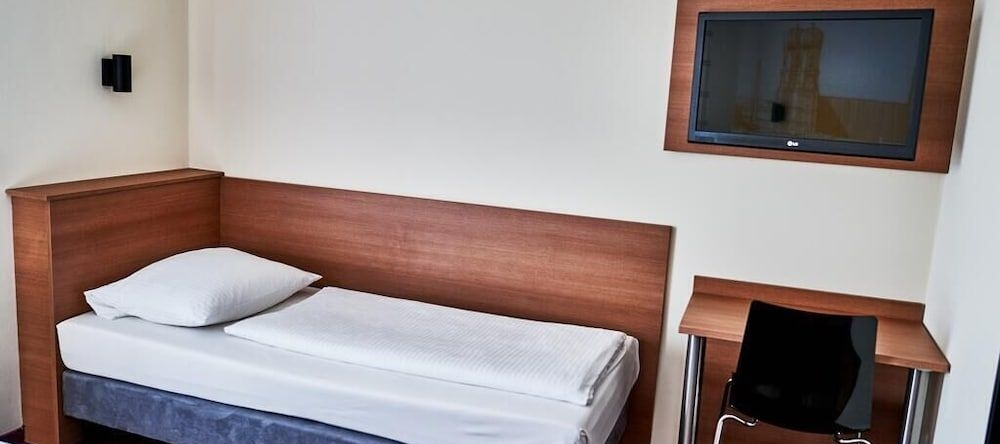 McDreams Hotel Ingolstadt, Ingolstadt — photo 1