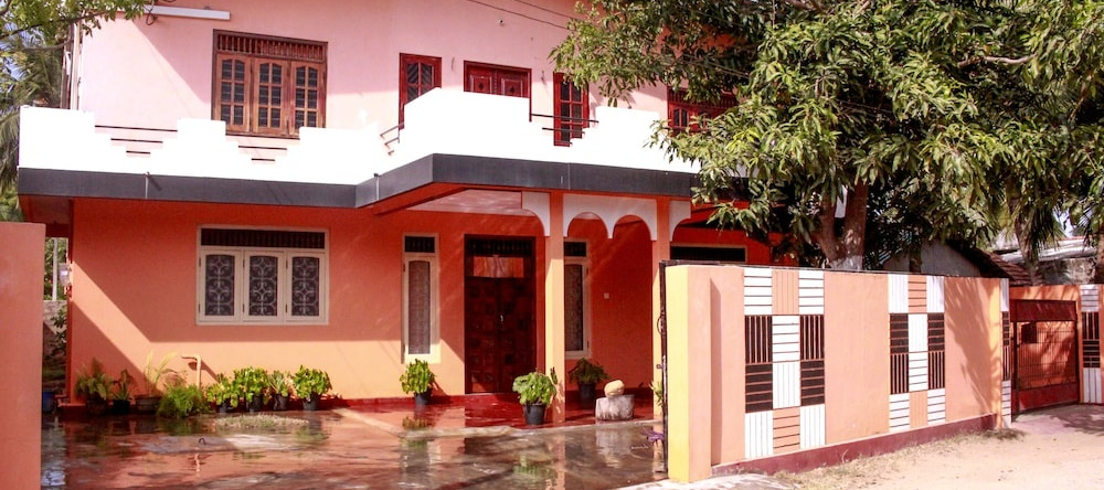 D'Villa Guest House, 贾夫纳 — 照片 1