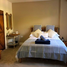 Guest Suite at 31 Little England, Milborne Saint Andrew — photo 2