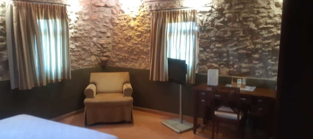 Hotel Rural Panxampla, Тортоса — фото 1
