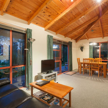 Sanctuary in the Cove, 库珀斯海滩 — 照片 2
