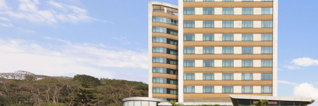 Ramada by Wyndham Powai Hotel & Convention Centre, 孟买 — 照片 1