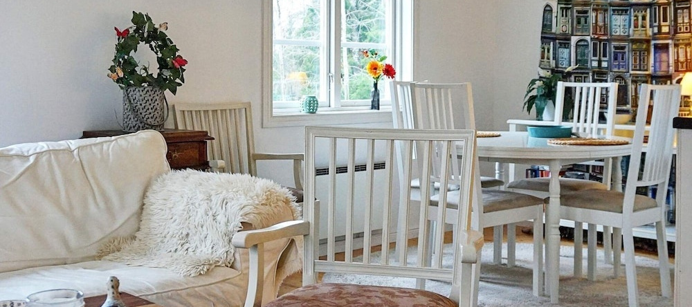 5 Person Holiday Home in Hallstavik, 诺尔塔利耶 — 照片 1