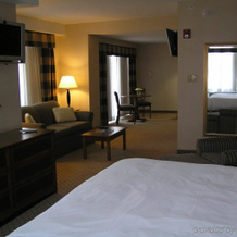 Holiday Inn Express & Suites Riverhead - Long Island By Ihg, Калвертон — фото 3