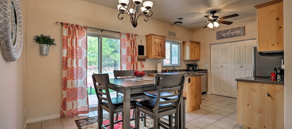 Kanab Condo w/ Pool & Patio, 30 Mi to Zion NP, 卡纳布 — 照片 1