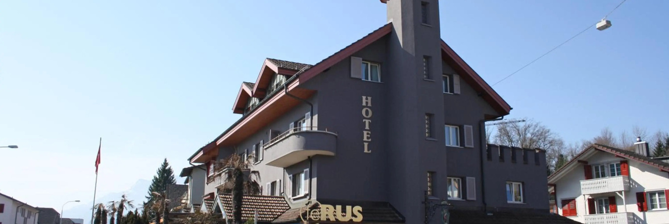 feRUS Hotel, 埃门布吕克 — 照片 1