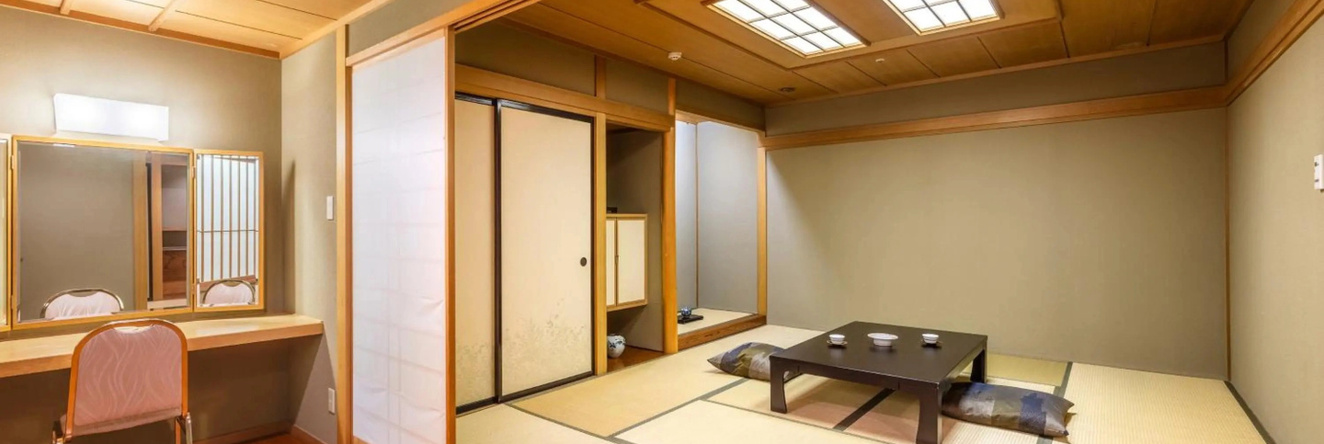 Tsubamesanjo Washington Hotel, 燕市 — 照片 1