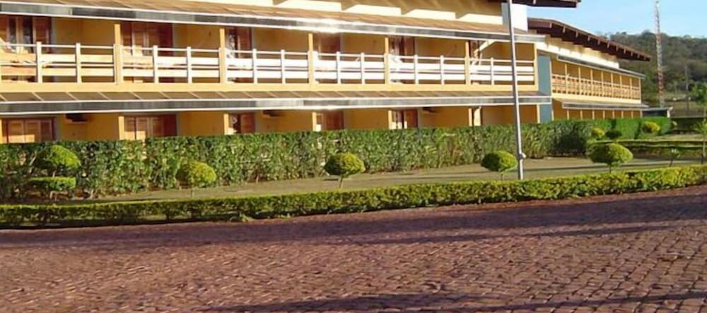 Hotel Thermas Bonsucesso, Jatai — photo 1